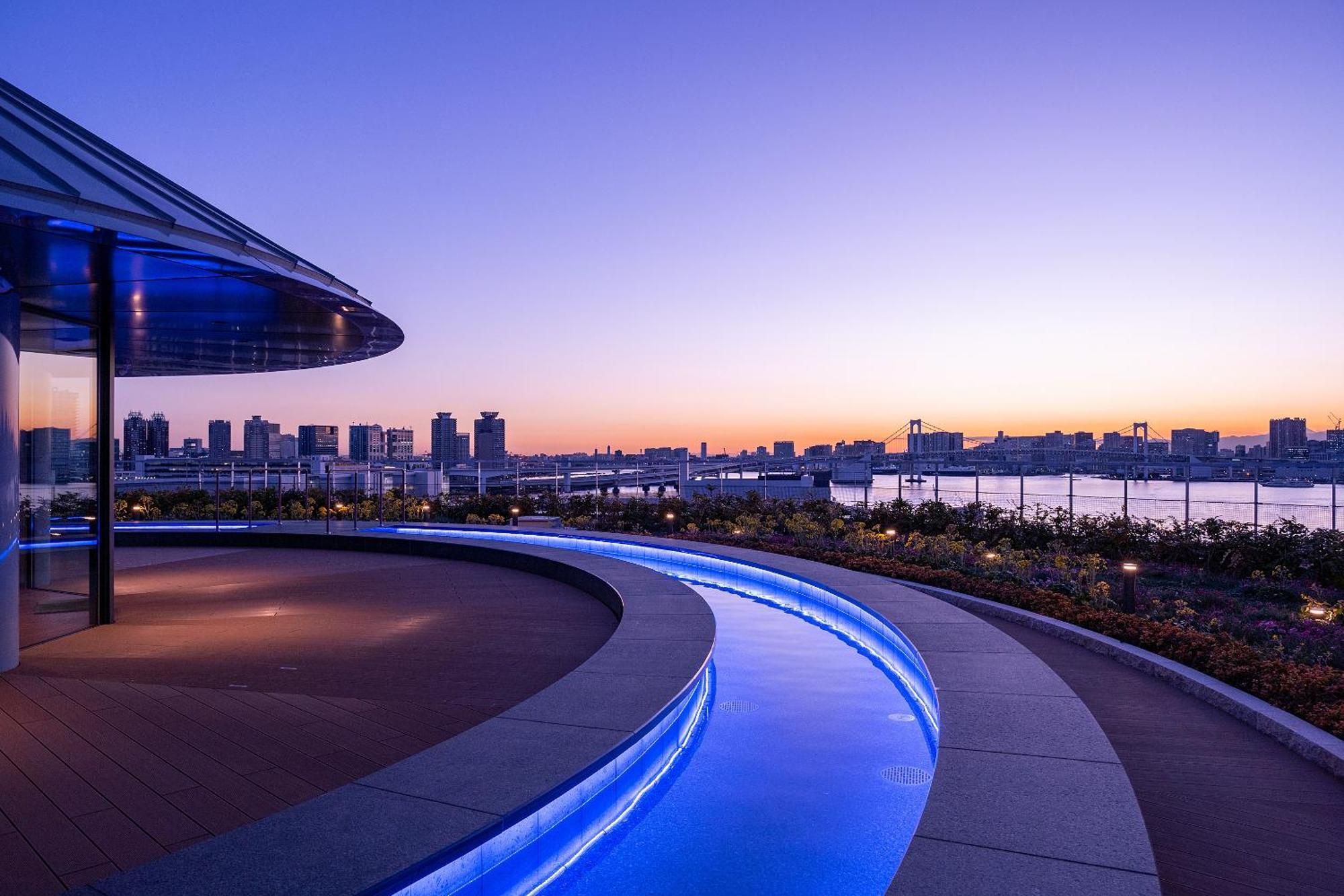 Tokyo Toyosu Manyo Club Hotel Екстериор снимка